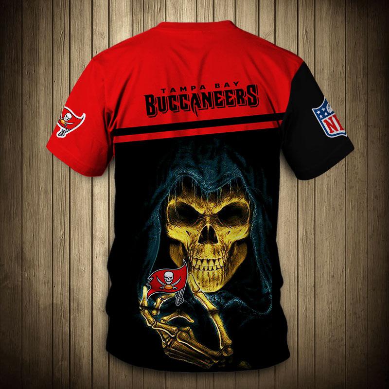 Metallica Skull Tampa Bay Buccaneers Football Shirt - Peanutstee